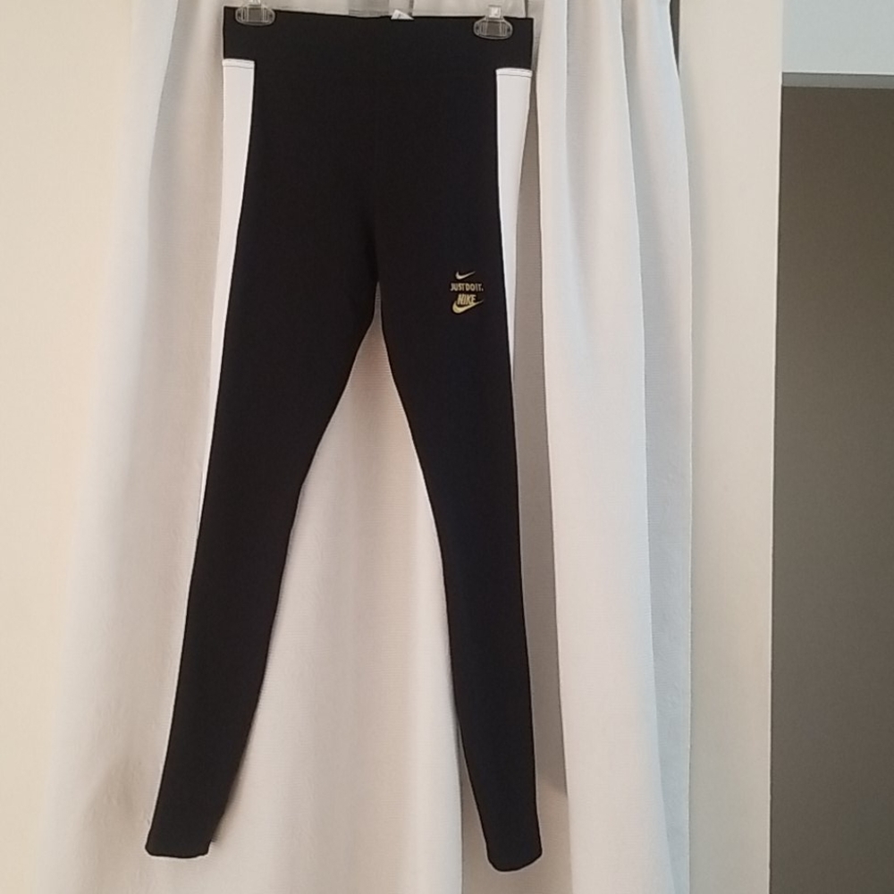 Nike leggings